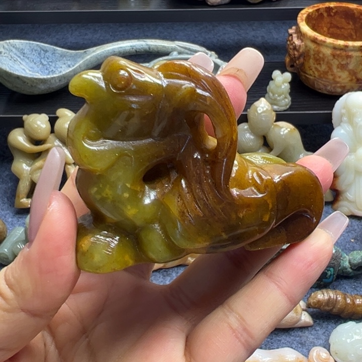 和田玉未镶嵌挂件