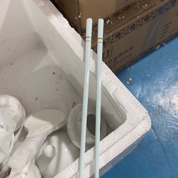 瓷片青色陶瓷筷子十双，包邮