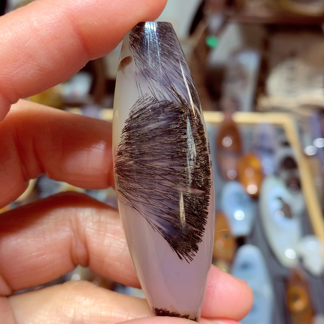 玛瑙/玉髓颈饰未镶嵌