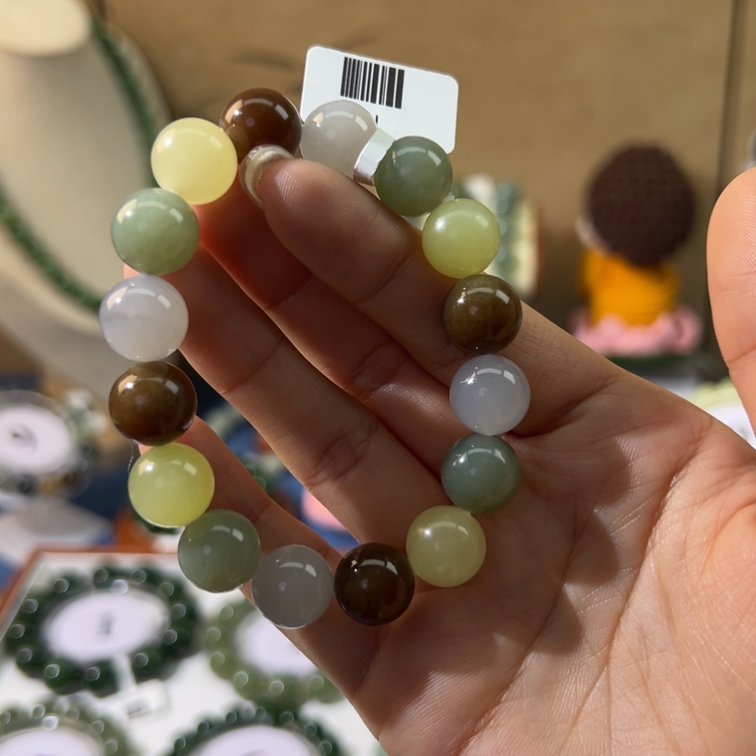 和田玉未镶嵌手串