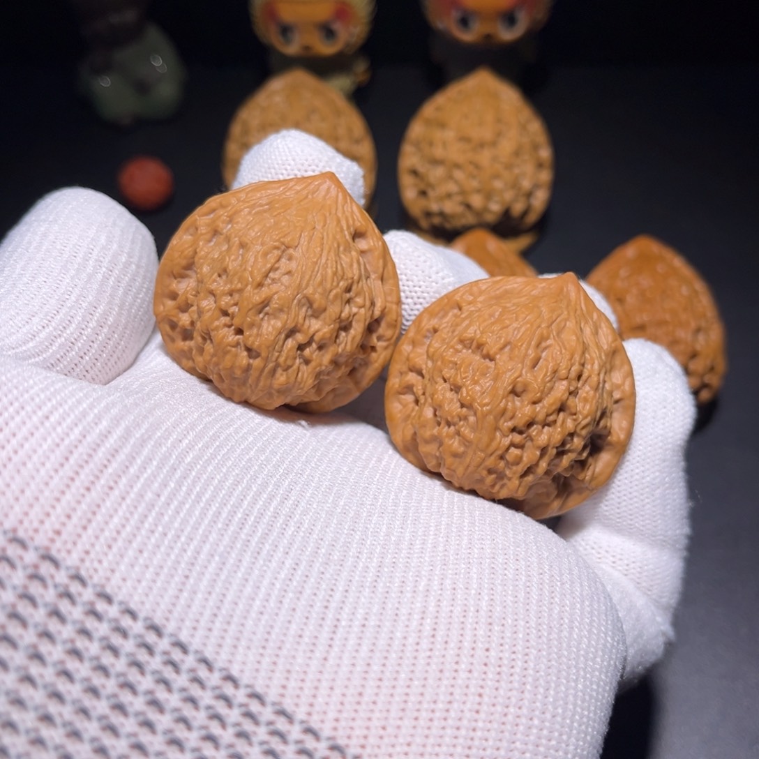 把件文玩核桃37.5mm原树无药七步沟尖微微微描