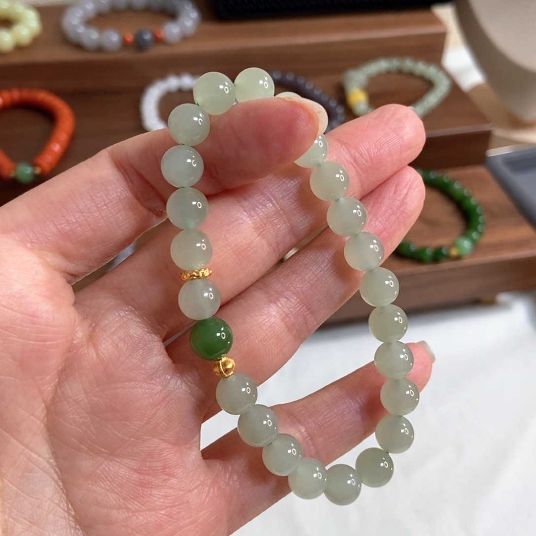 和田玉手链银S925镶嵌8mm左右冰晴微猫