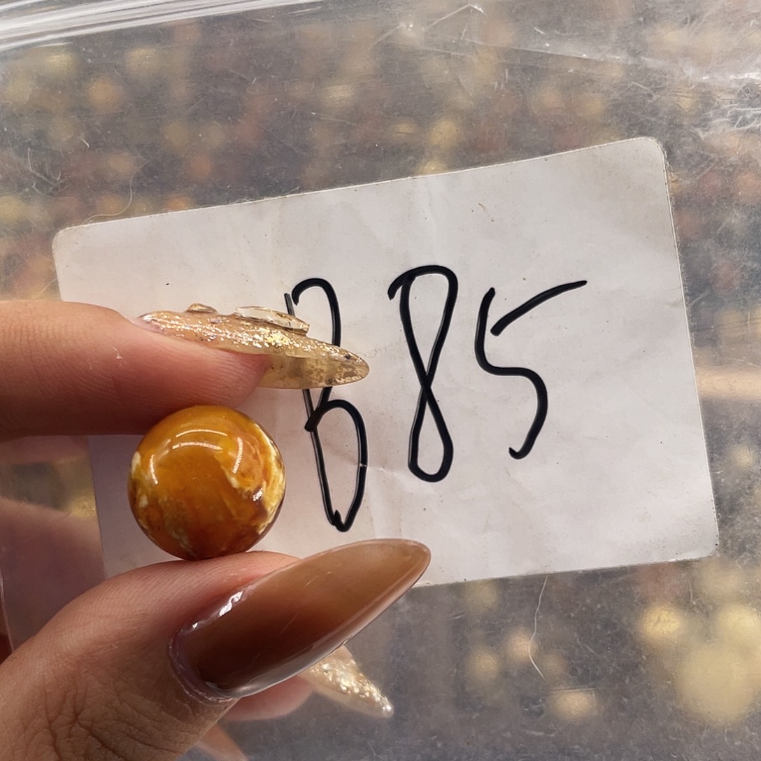琥珀未镶嵌裸石14.1福利