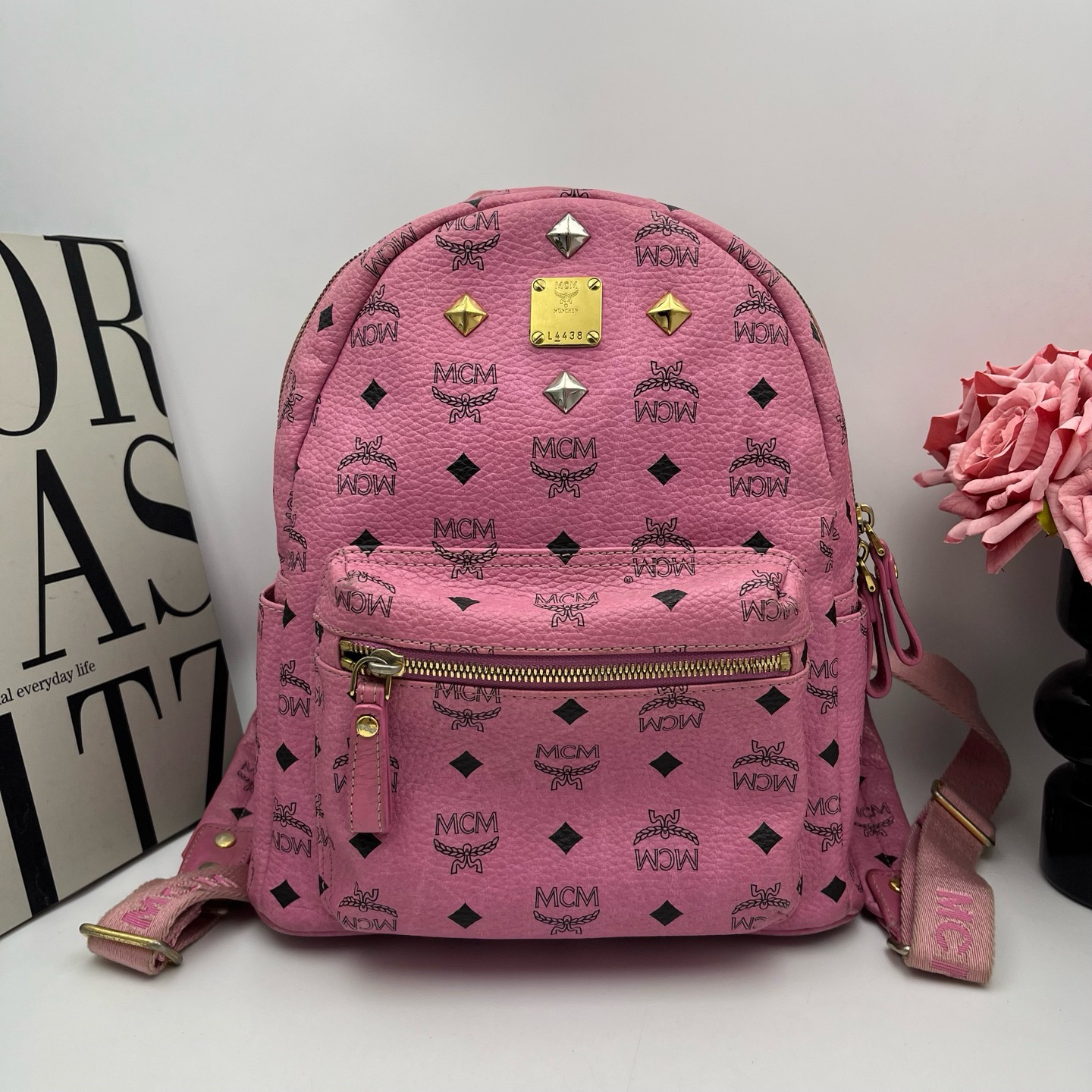 95新 MCM mcm xy 9396 粉色双肩包中号33*26