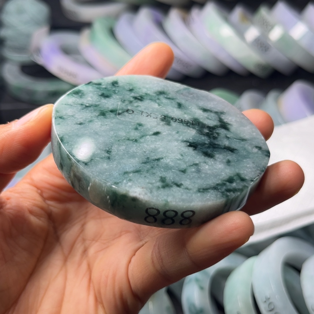 定制翡翠翡翠手镯未镶嵌