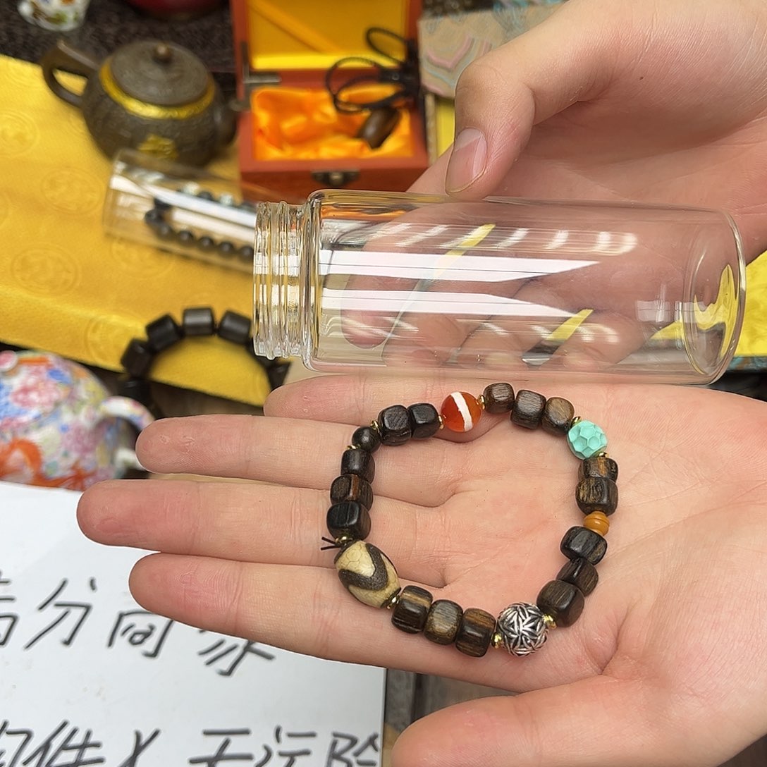 大叶紫檀（黑酸枝木类）