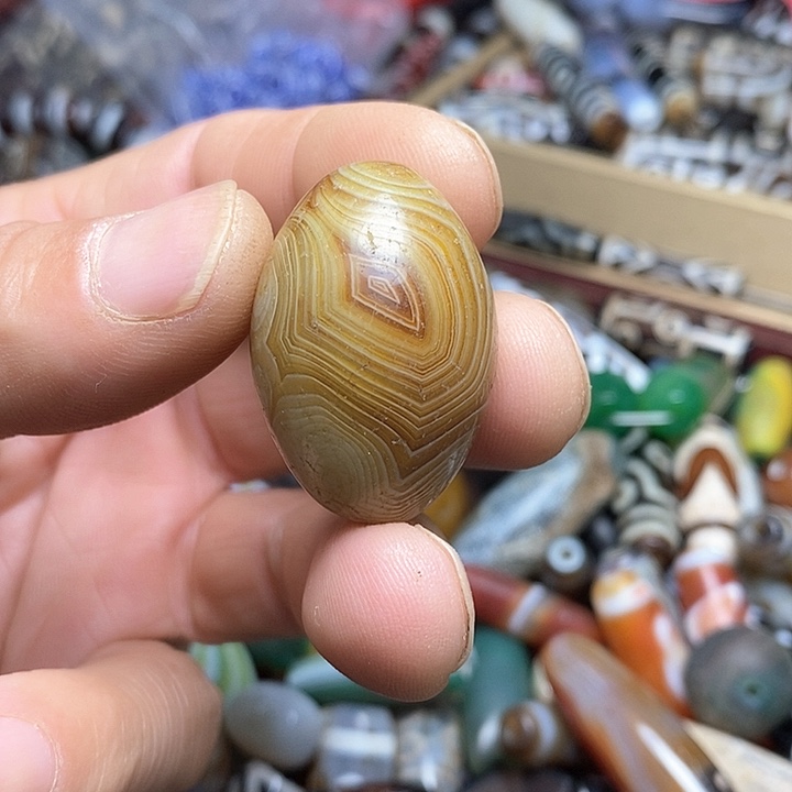 玛瑙/玉髓颈饰未镶嵌4
