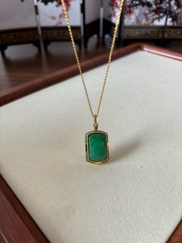 工厂直销 尾货处理 仅此一个缅甸翡翠满绿无事牌吊坠挂件项链