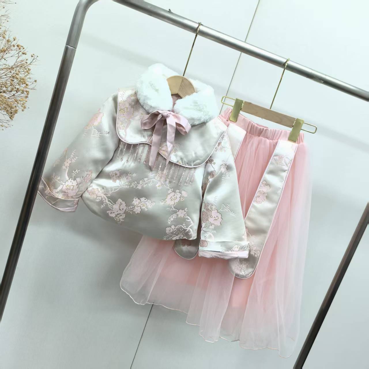 【0538】粉色套装B8-4