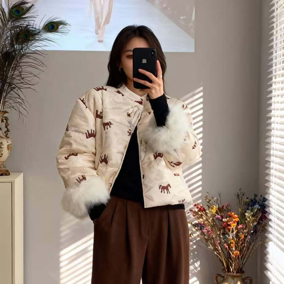 马到成功新中式国风提花羽绒服女短款可拆狐狸毛袖保暖外套35