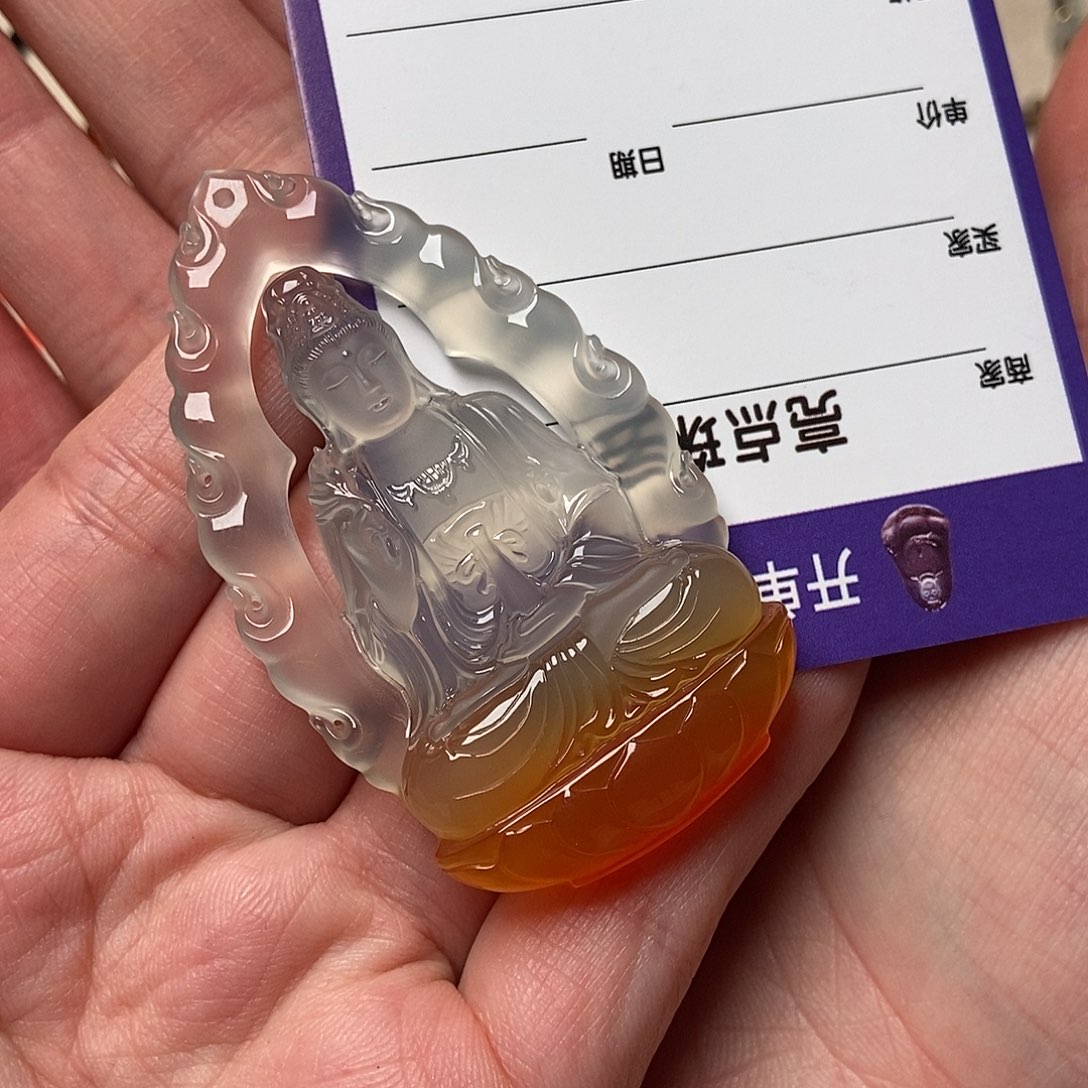 S***J玛瑙/玉髓未镶嵌颈饰