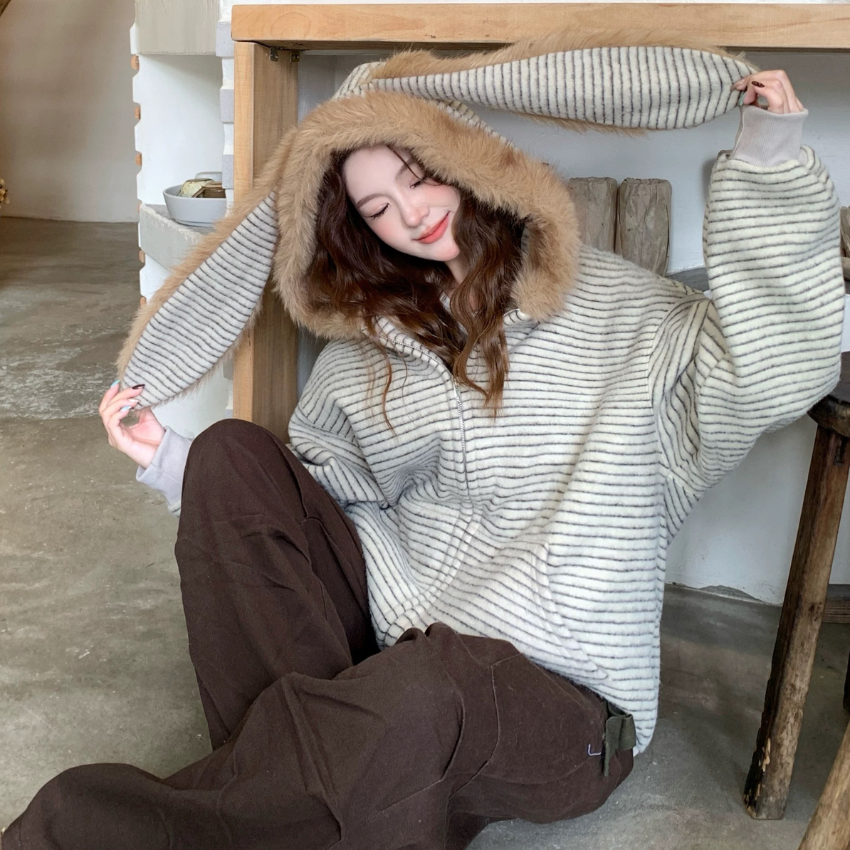 美式复古兔耳条纹连帽卫衣女冬季毛领宽松开衫情侣外套新款