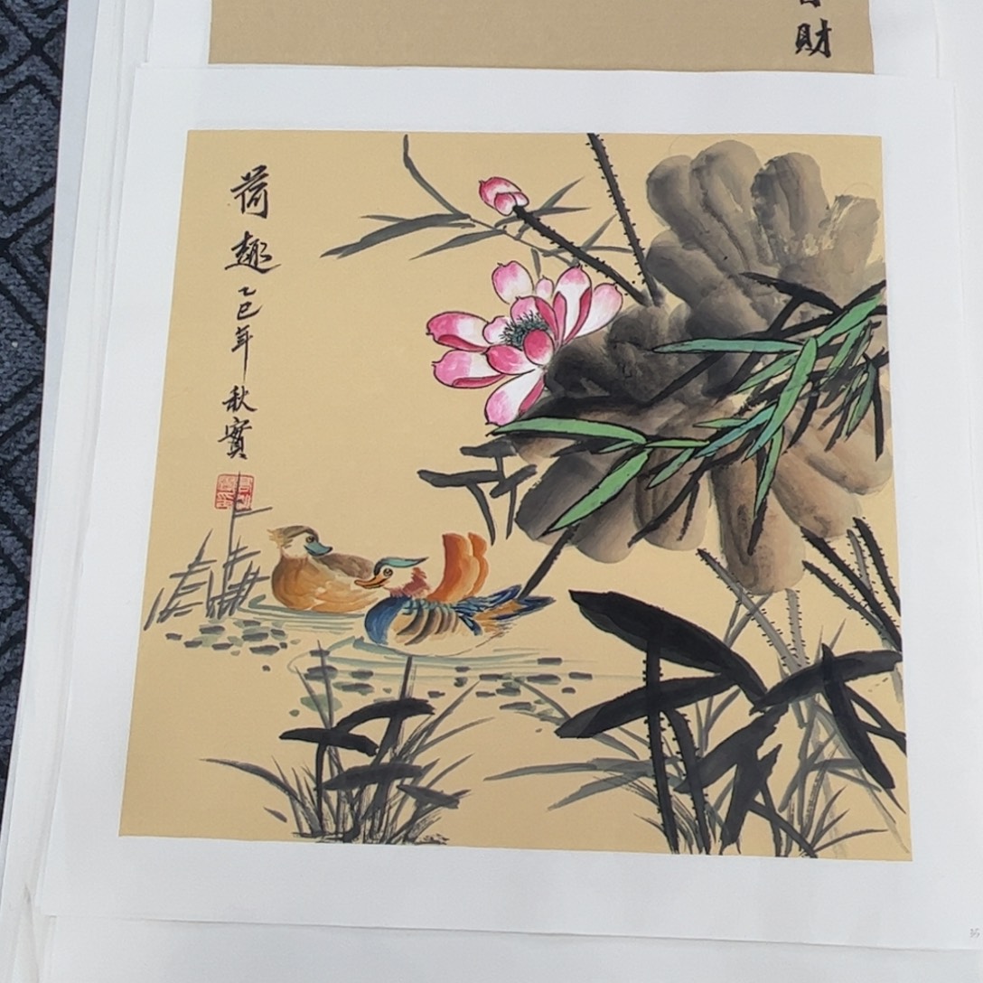 国画三尺斗方花鸟作品m