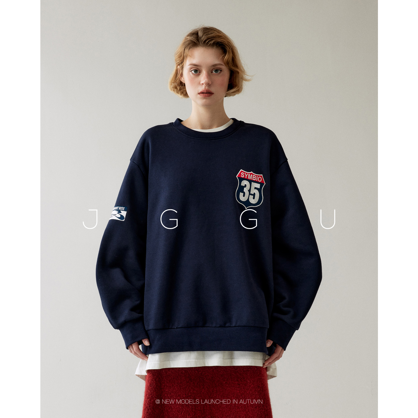 JGGU晶咕黑标【优等生】美式刺绣刺绣薄绒圆领卫衣长袖JG11250317