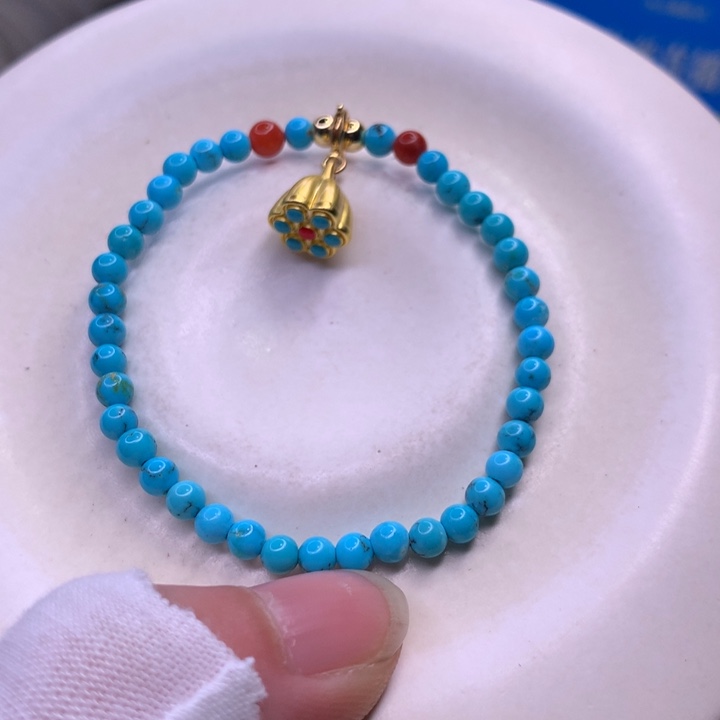 绿松石配饰未镶嵌