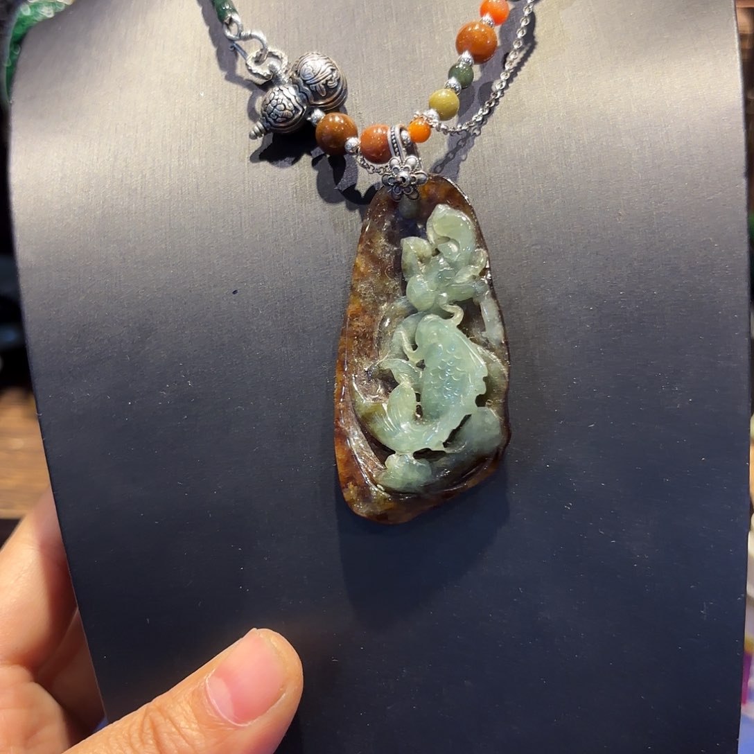 翡翠颈饰未镶嵌原创