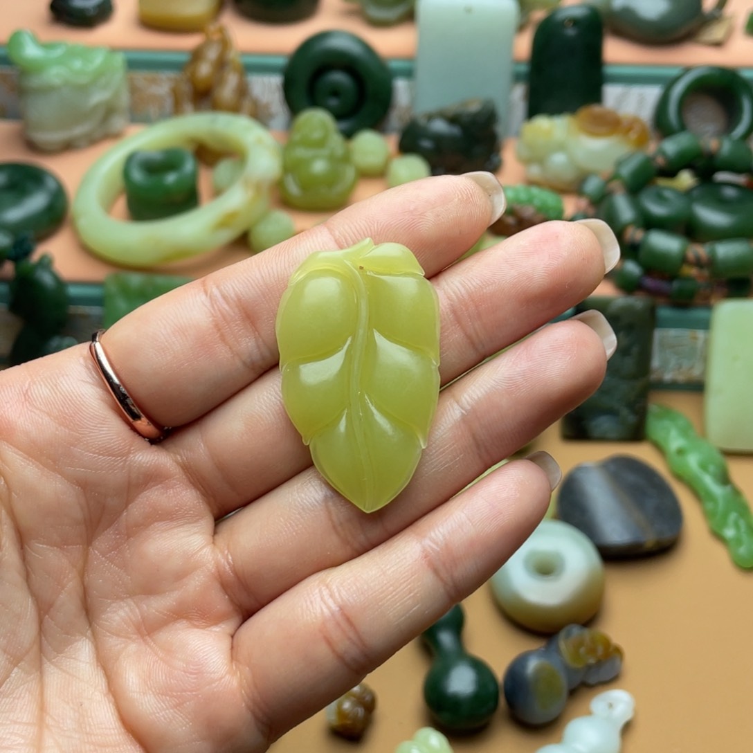 【闪购商品】和田玉颈饰未镶嵌静*