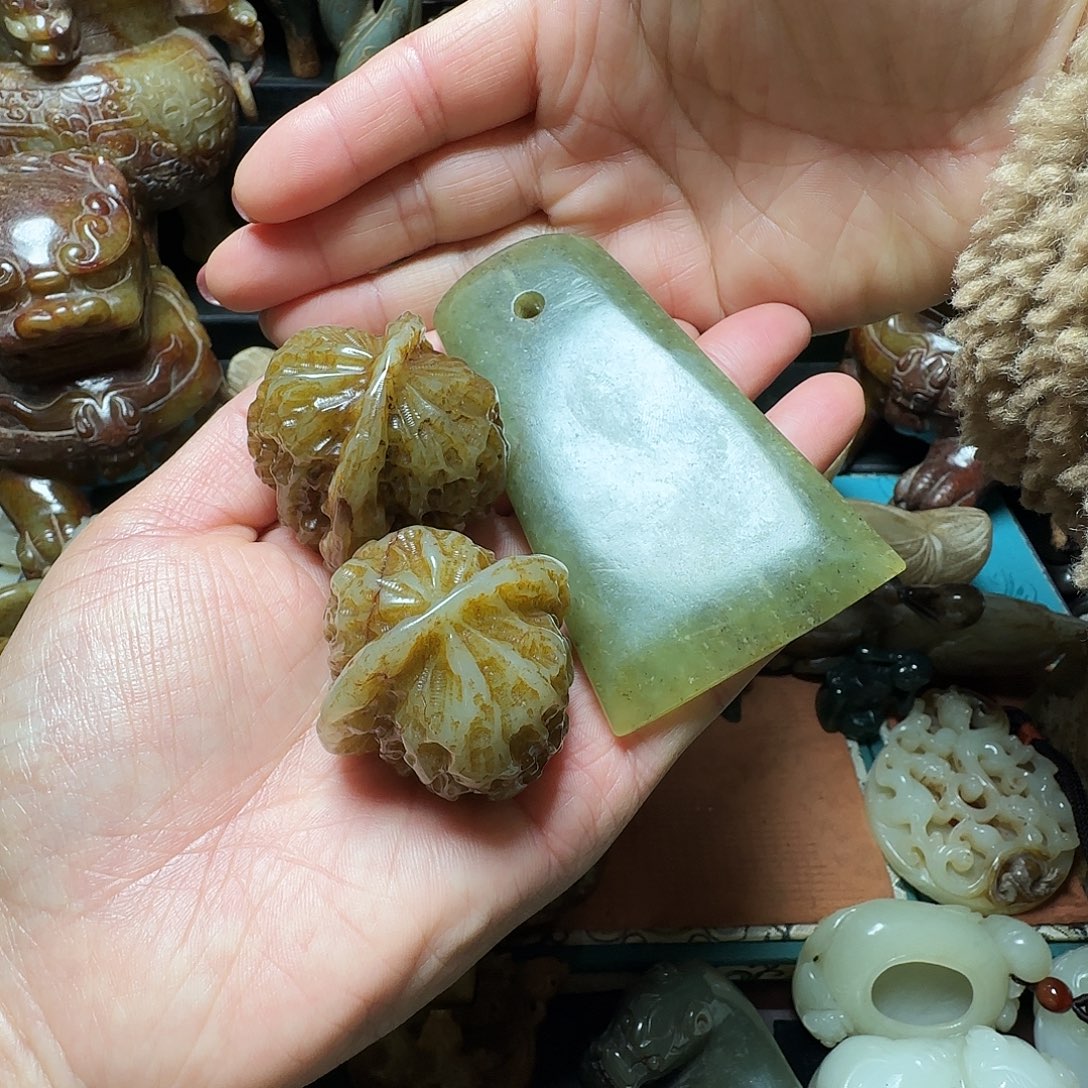 金***飞和田玉未镶嵌把件