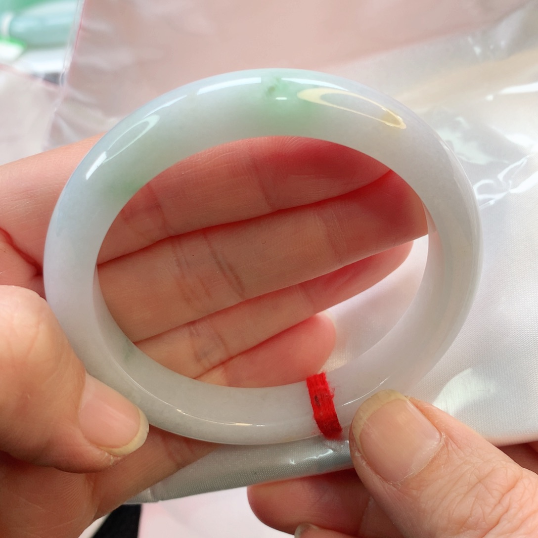 翡翠手镯未镶嵌55正