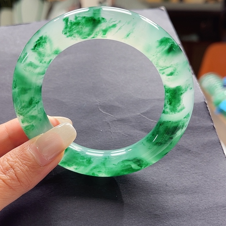 天然原矿非洲翠19800大胖圆高品质镯