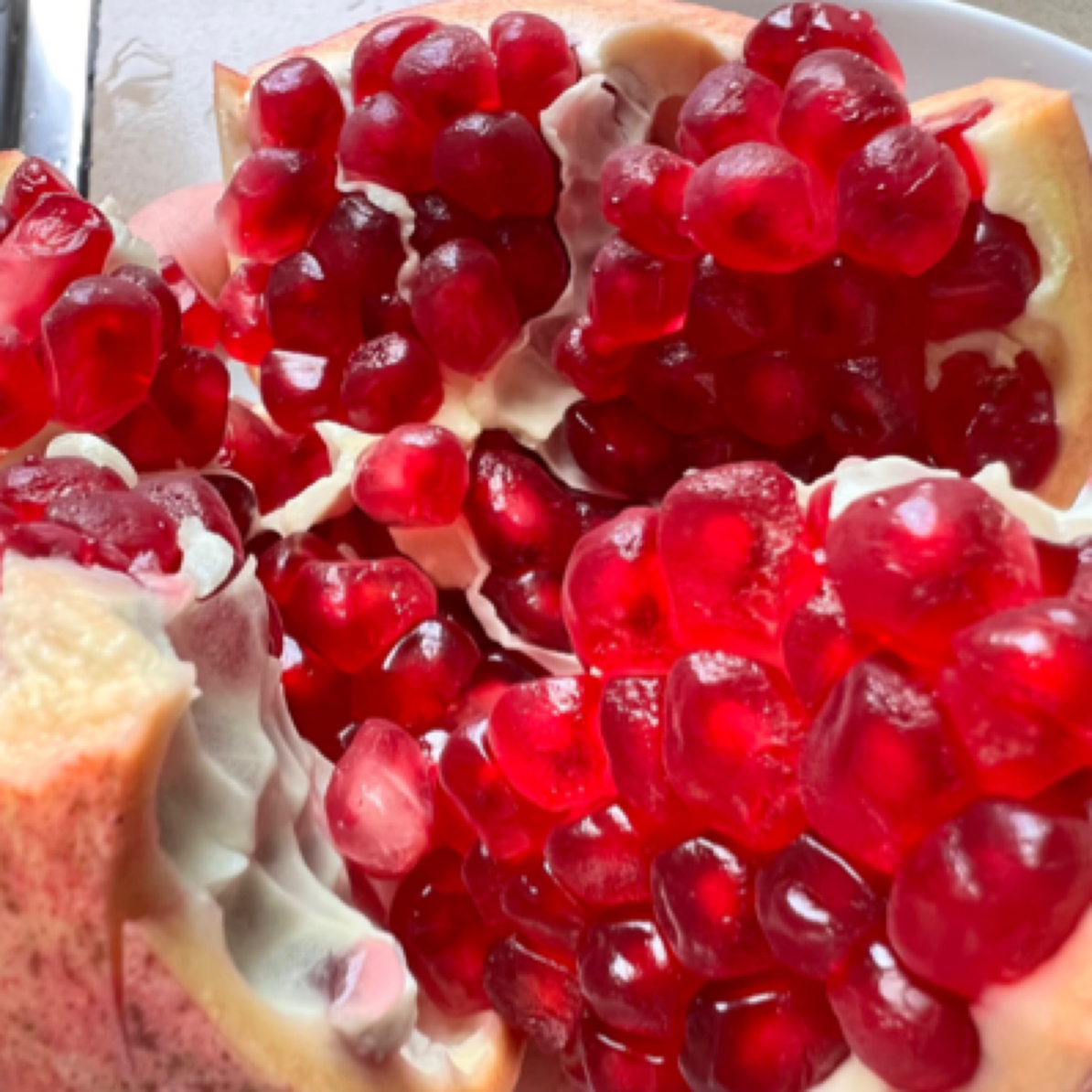 软籽石榴2个新鲜