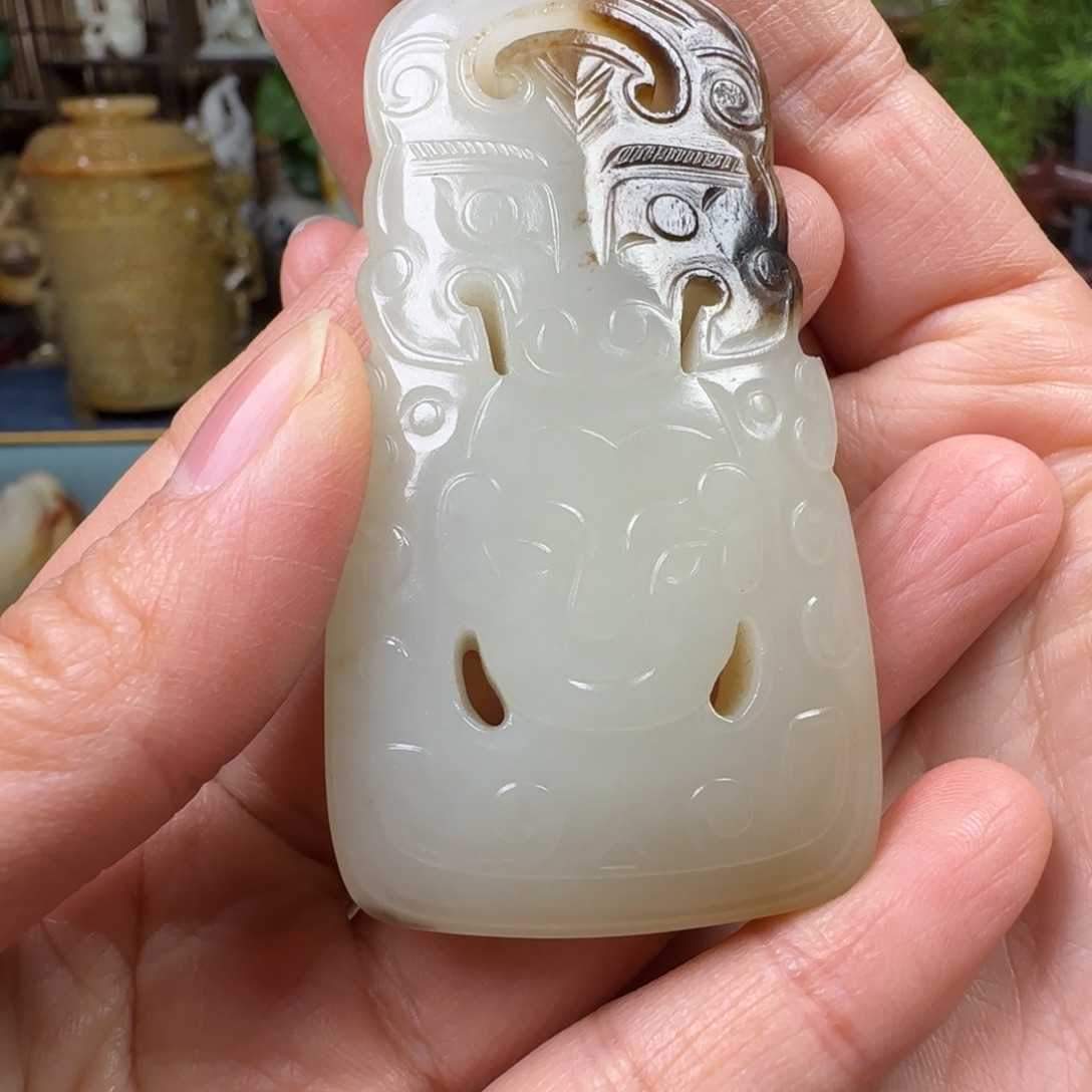 布***金和田玉（糖玉）未镶嵌挂件