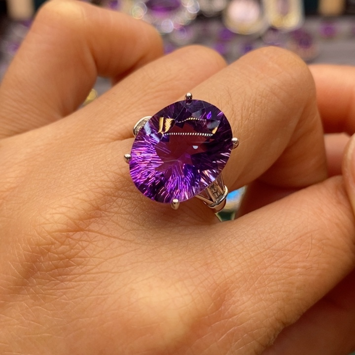 水晶戒指银S925镶嵌水晶戒指