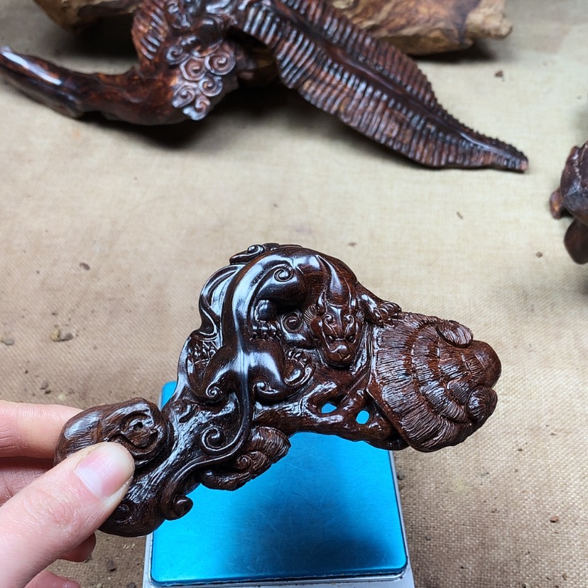 【闪购商品】黄花梨/降香黄檀用****德原材料供应充足