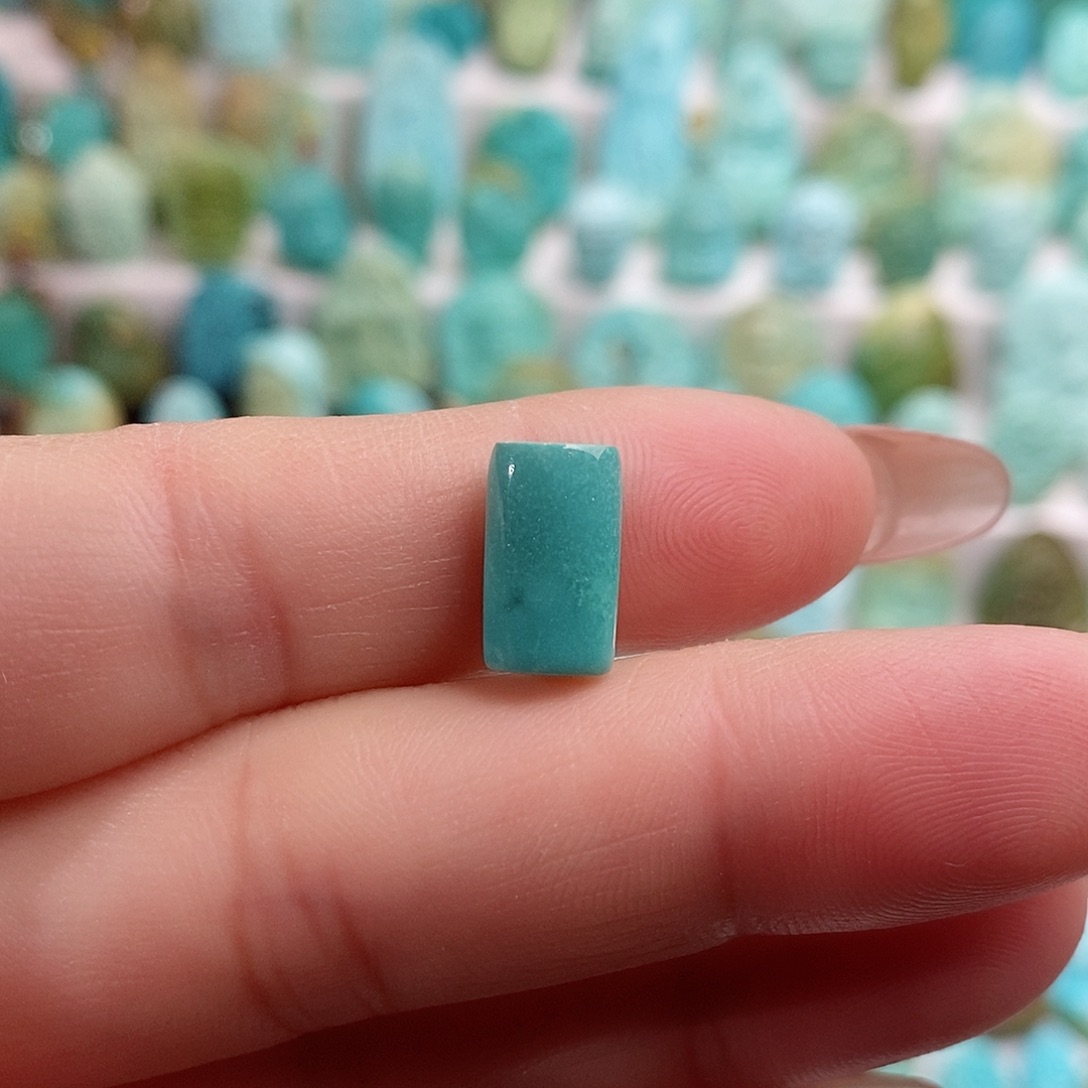 绿松石绿松石未镶嵌