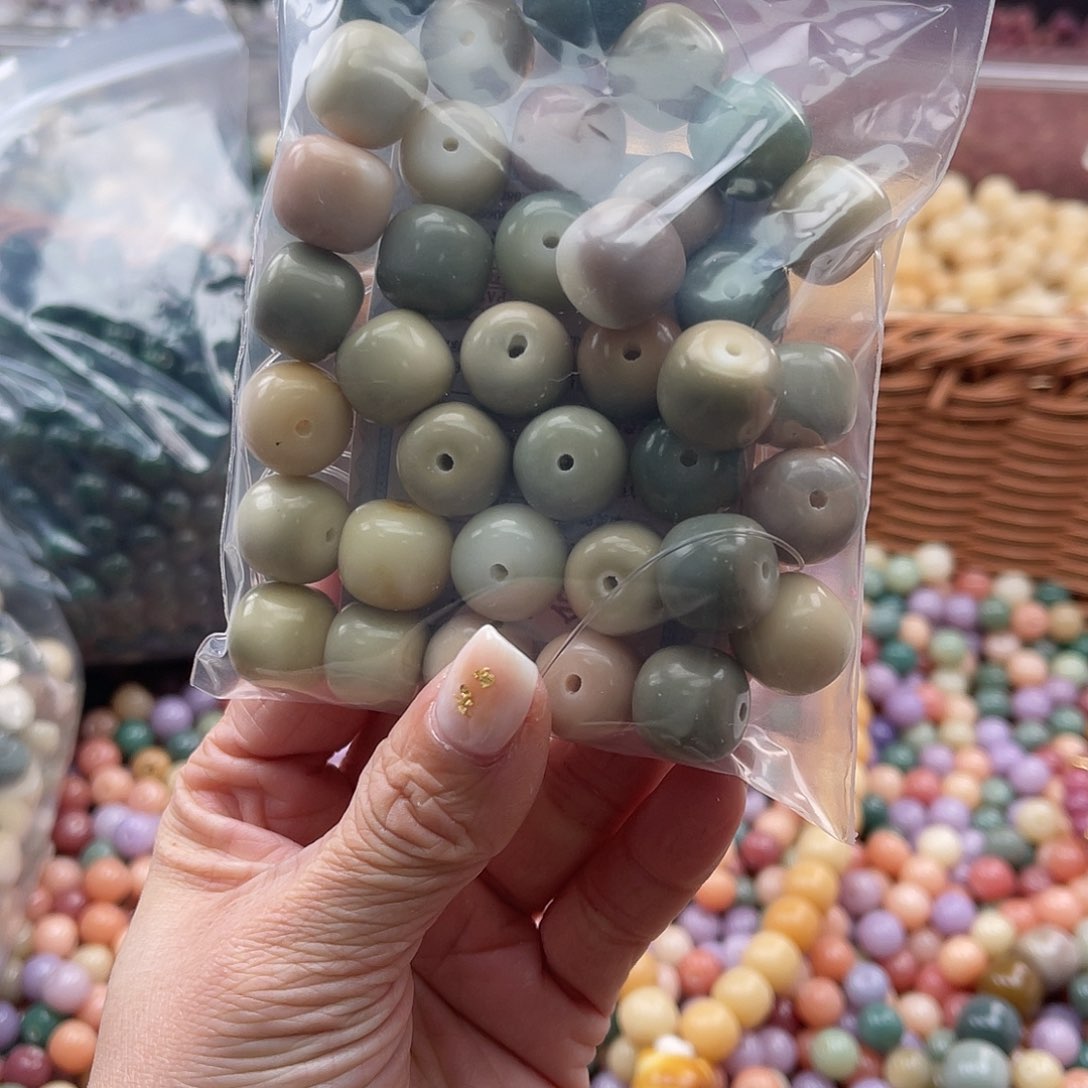 白玉菩提吊坠A/14mm/30颗锅底