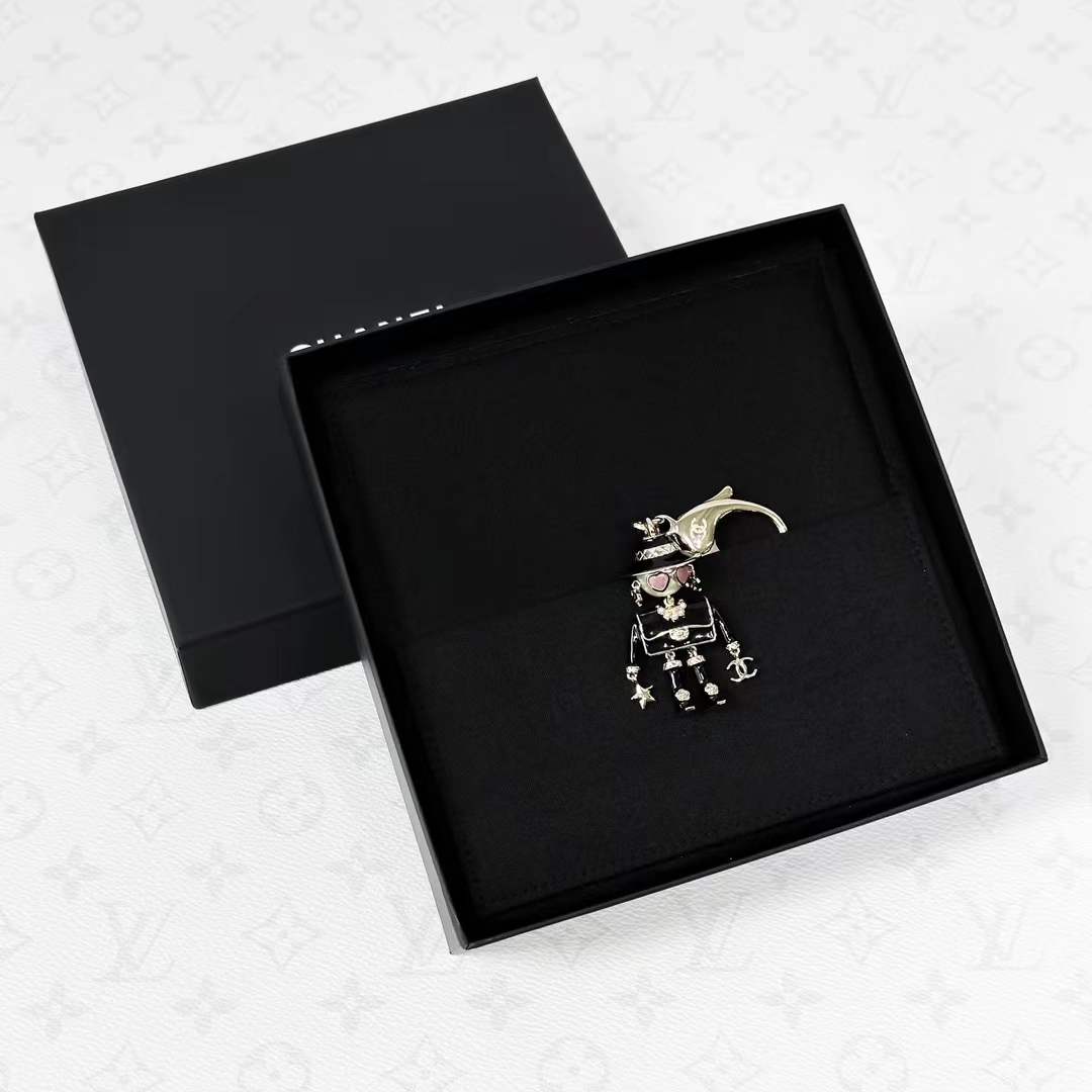 99新 Chanel/香奈儿  25B黑金机器人钥匙扣，挂坠 