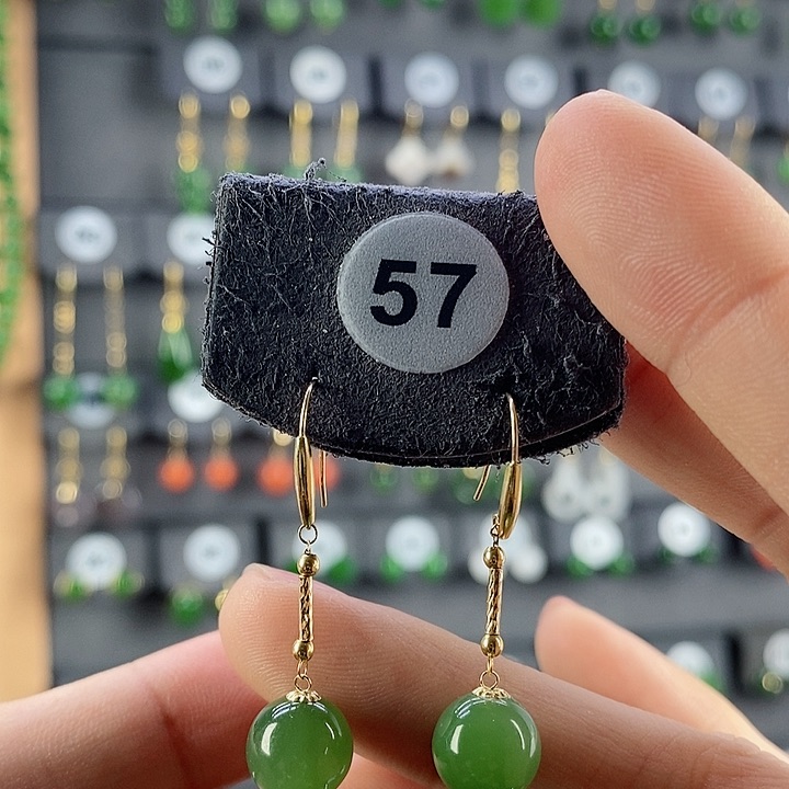 和田玉耳饰18K金镶嵌