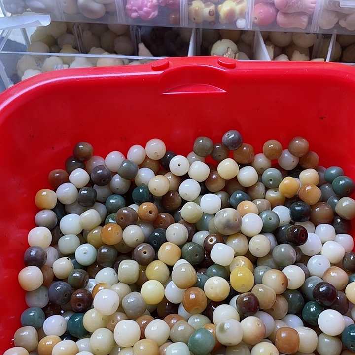 白玉菩提吊坠瑕疵多宝桶11/12二百关注➕灯牌宠一百