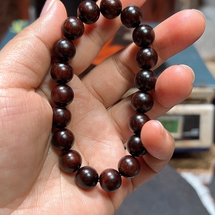 檀香紫檀（小叶紫檀）?**月