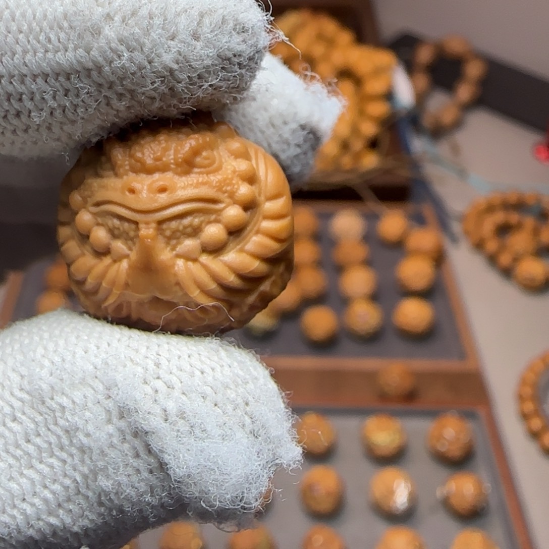 k***k猴头核桃吊坠左右孔打坐素