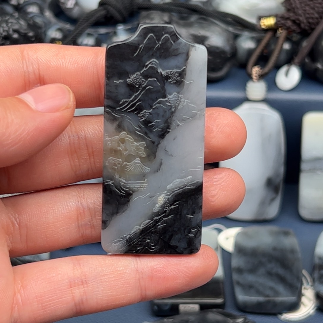 和田玉挂件未镶嵌梦***剑