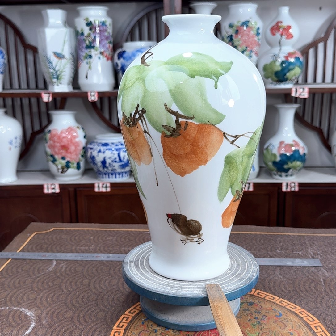 摆件景德镇陶瓷梅市