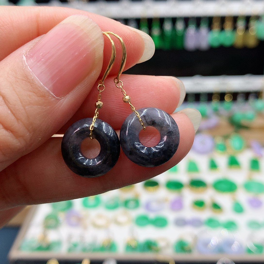 翡翠耳饰18K金镶嵌的