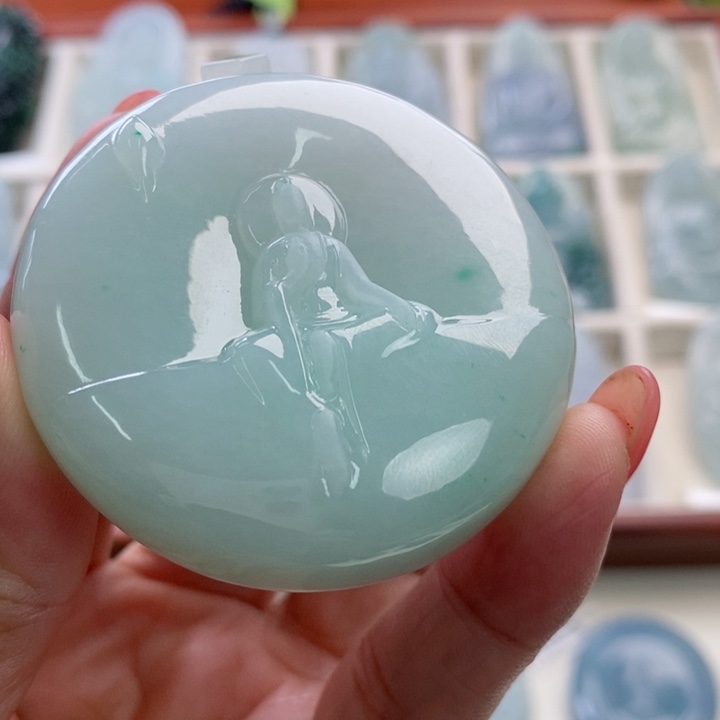 颈饰未镶嵌翡翠翡翠