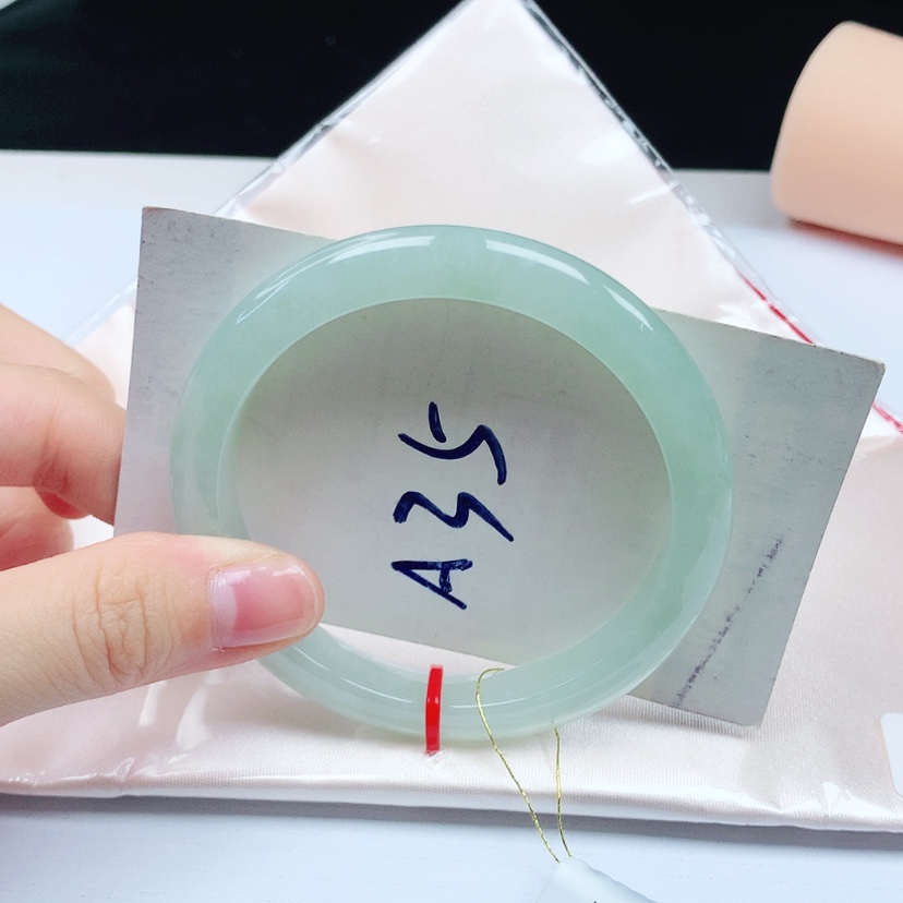 【闪购商品】翡翠手镯未镶嵌天然缅甸a货手镯55+