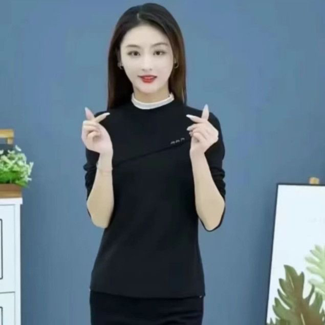 德绒半高领设计感保暖T恤女内搭纯色长袖打底衫2025秋冬新款上衣