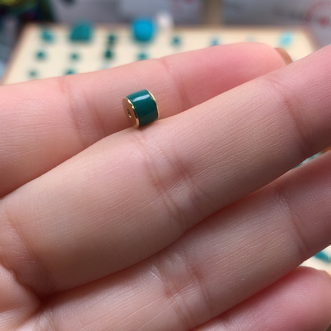 绿松石配饰18K金镶嵌