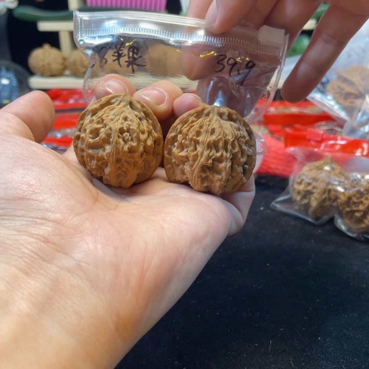 文玩核桃把件38苹果