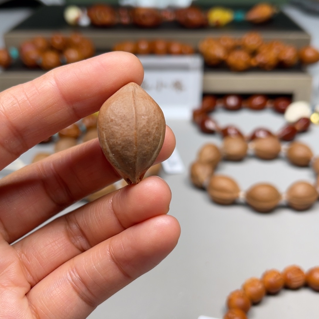 橄榄核吊坠信**台精品素核