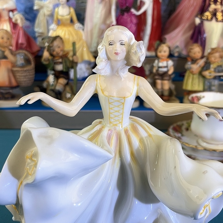 紫砂茶宠装饰瓷器