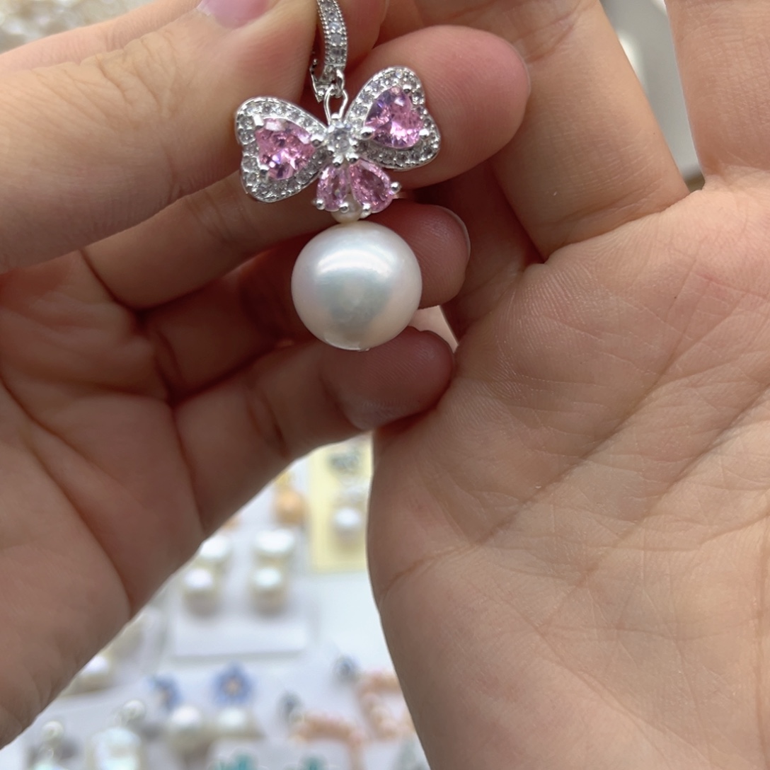 未镶嵌淡水珍珠颈饰