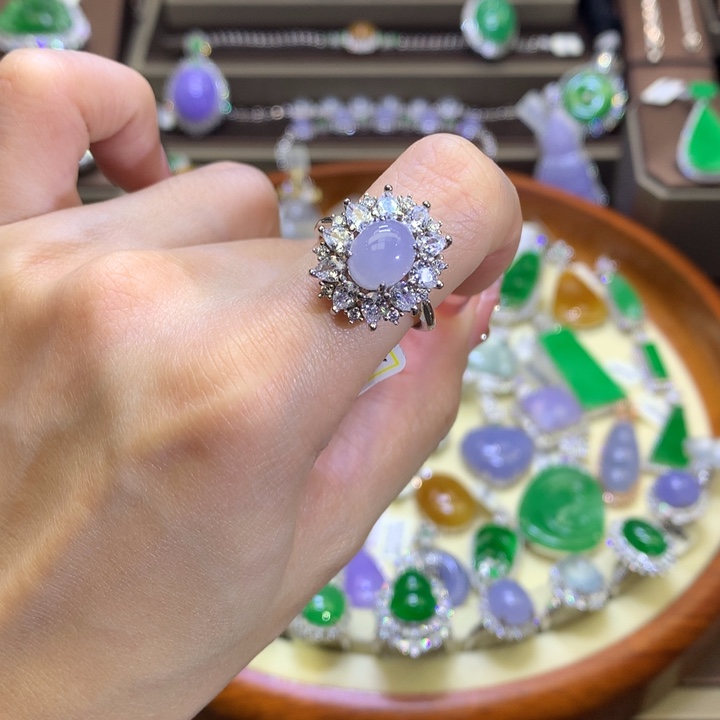 翡翠颈饰银S925镶嵌翡翠吊坠