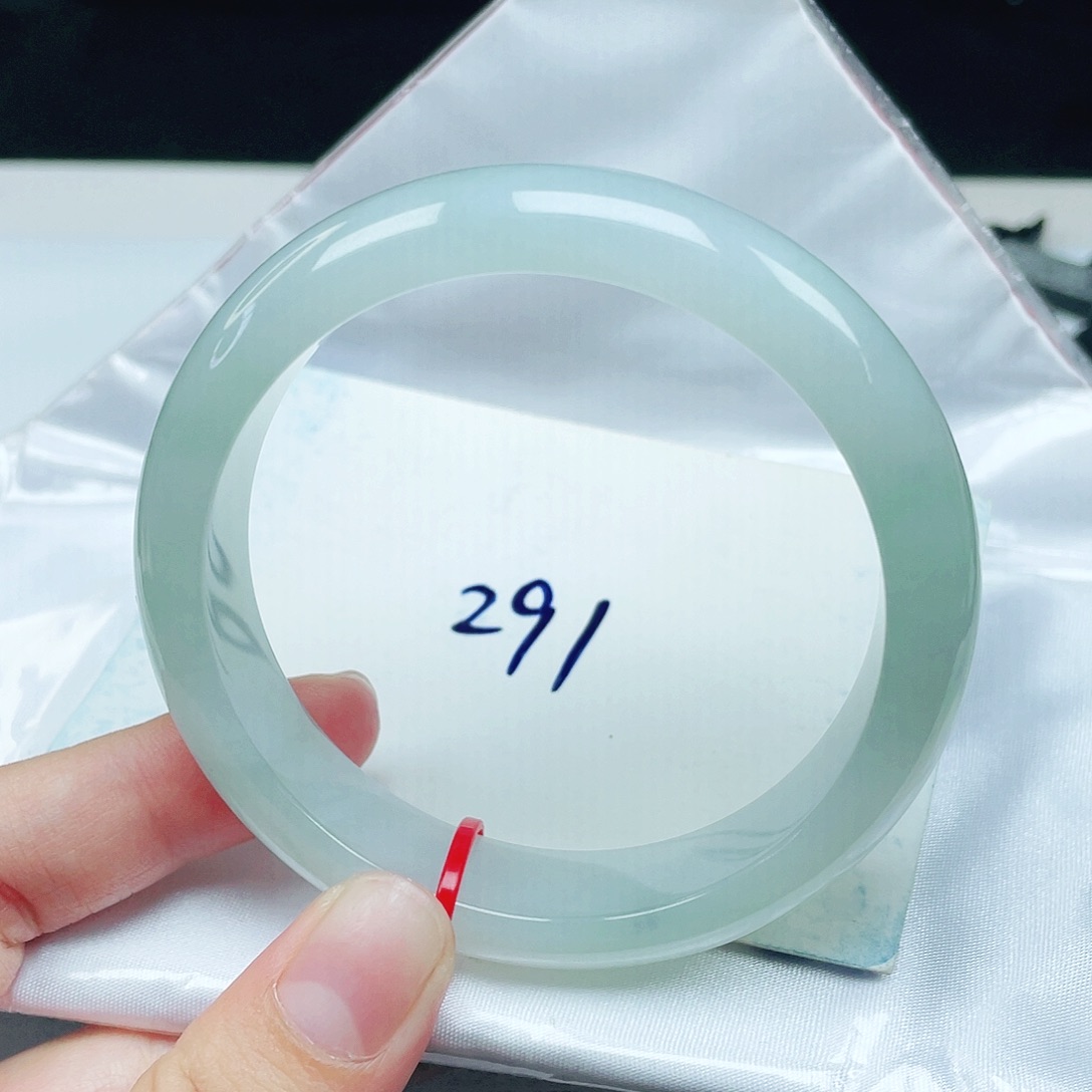 翡翠未镶嵌手镯正圈56.3