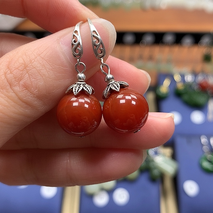 玛瑙/玉髓银S925镶嵌耳环12左右