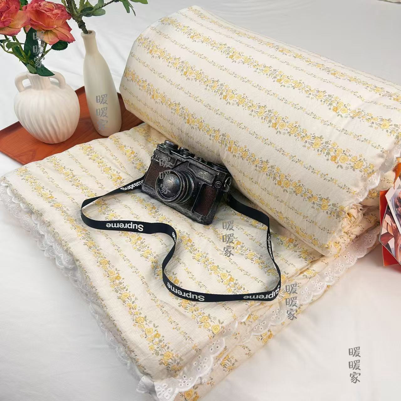 （初暖）200*230简约款舒适柔软纯棉印花被子！